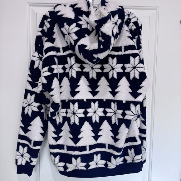 NWT Vera Bradley Jacquard Fleece Hoodie Large Nordic Forest  Sherpa Pullover - Picture 2 of 10